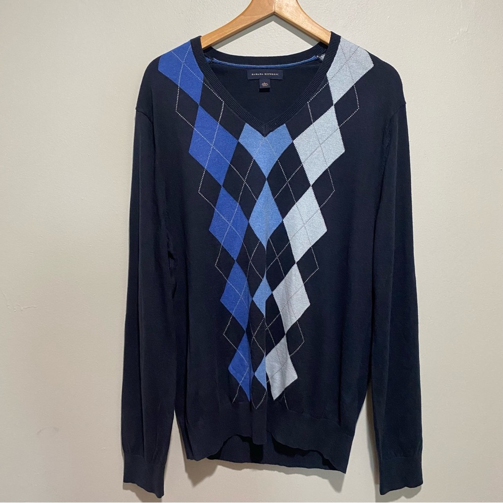 Banana Republic Men’s‎ Blue V-Neck Sweater with Argyle Pattern Size L